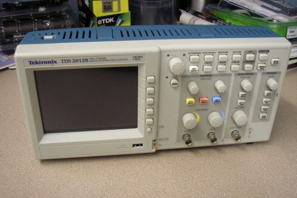 TDS2012B(sh)ִ惦(ch)ʾ
